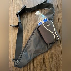 Nike large water bottle holder belt